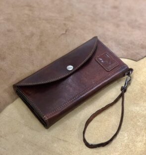 Didelė prabangi odinė piniginė su dviem kortelių dėklais ir RFID apsauga